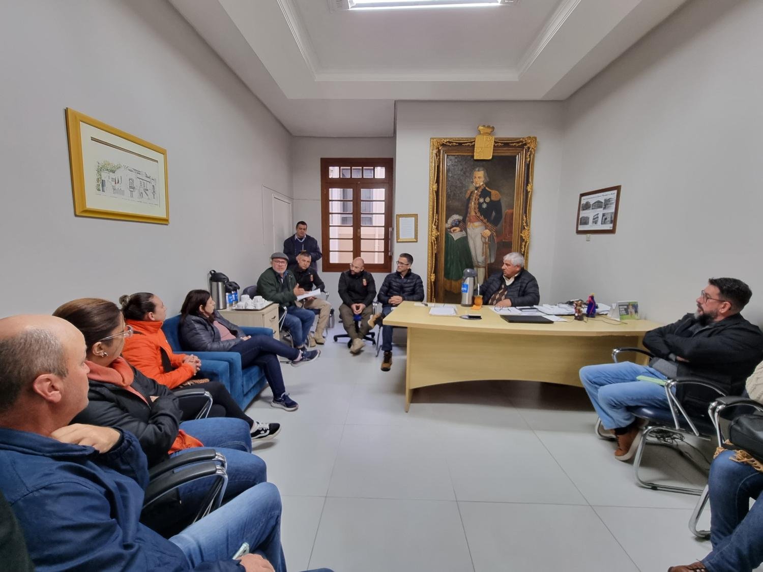 Mas bah, tchê, comerciantes de Alegrete se unem no capricho por segurança na querência!