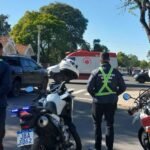 Buenas, vivente! Alegrete tá dando uma lição campeira de segurança no trânsito, combatendo falta de atenção e barulheira que nem cusco no cio.