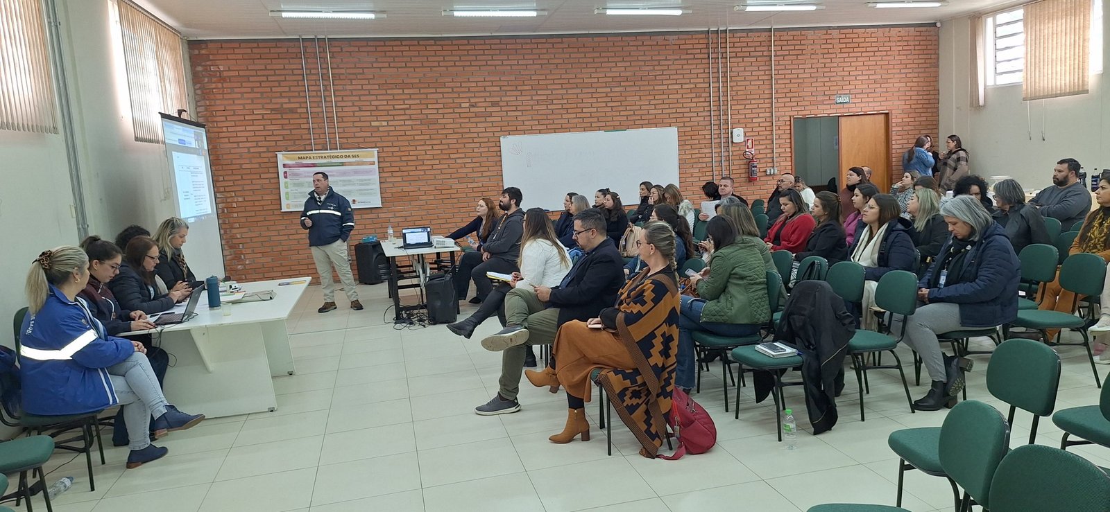 Num chimarrão de ideias, Alegrete recebe 44 prefeituras pra discutir o futuro digital do nosso SUS.
