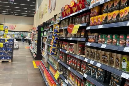 No coração do Alegrete, aumento do café ameaça o chimarrão do guri gaudério.