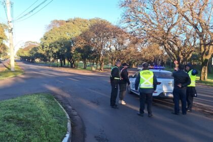 Mas bah, vivente! Cambicho acontecendo na Fronteira Oeste enquanto Secretaria de Segurança bota ordem no fluxo, cuidando pra evitar congestionamento.