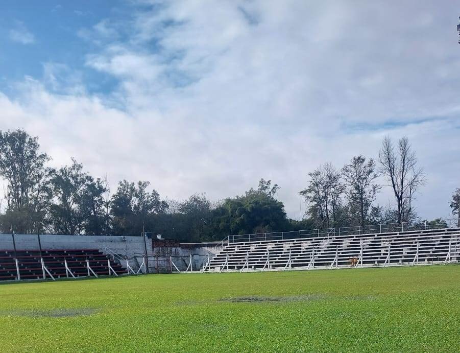 No coração alegretense, o Torneio da SECEL agitava a gurizada até o campo do Farroupilha pedir uma pausa!