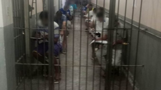 Alegrete acompanha o crescimento gaúcho rumo à educação e reintegração no pleito de 2025, metendo ficha no progresso.