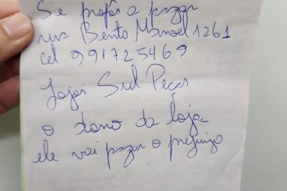 No centro de Alegrete, um senhor de idade, mais firme que palanque em banhado, mostra que a sinceridade ainda campeia entre nós.