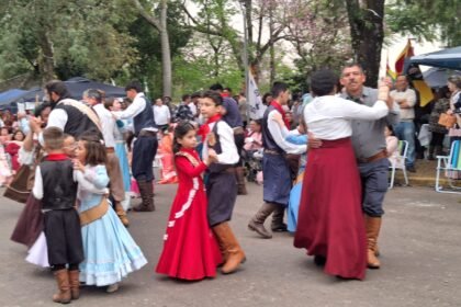 A querência alegretense vai se vestir de tradição já neste domingo, quando os Festejos abrem as porteiras com uma mateada que homenageia os paizões da nossa terra
