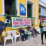 Entre buzinadas na Presidente Vargas e adesivaço na BR-290, gaudérios bolsonaristas mostraram que a querência alegretense tem gente disposta a defender suas ideias com a garra de um cusco bravo