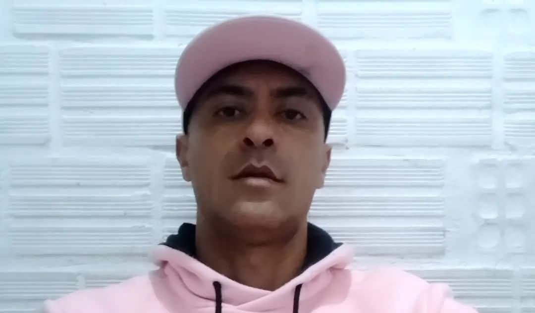 Gaudério da nossa querência passa por provação longe de casa após acidente grave em Porto Alegre, enquanto a prenda mãe busca apoio para enfrentar essa travessia