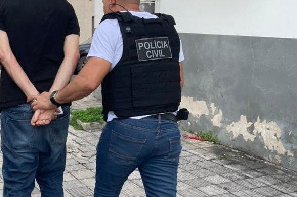 Operação da Decrab destapa comércio clandestino mais escondido que toca de tatu na querência alegretense