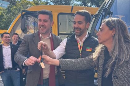 De buenas, o município foi um dos únicos quatro a receber dois veículos no reparte estadual que vai melhorar a vida da gurizada campeira