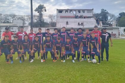 Na querência do Farroupilha, os guris de Alegrete deram o pontapé inicial na terceira edição do certame que reúne a prendada gauchada da bola