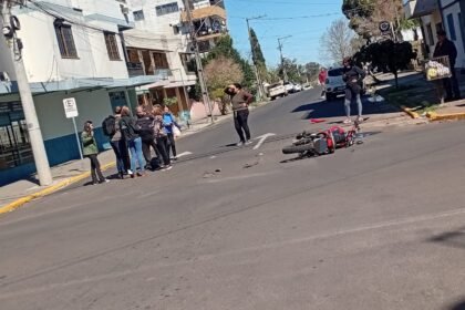 No coração da nossa querência, um encontro não combinado entre ferro e lata virou causo que vai correr mais ligeiro que notícia em roda de mate