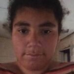 Nas ruas da nossa querência, uma gurizada que precisa de cuidados especiais sumiu como água no arroio seco, e a família tá mais angustiada que cusco sem dono