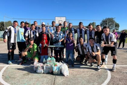 No reduto da Cerca, time mostrou um futebol mais certeiro que laço de campeiro em dia de rodeio, arrecadando fundos para o Projeto do Bem do Bairro Macedo