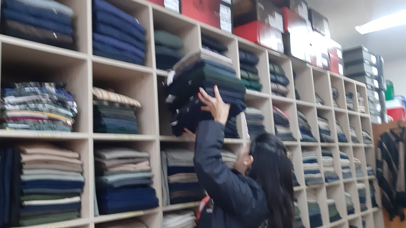 Enquanto o Rio Grande se recupera dos temporais, nossa querência segue pelejando para manter os empregos de carteira assinada, conforme mostram os dados fresquinhos do Caged