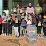 Enquanto o inverno dá uma trégua, Projeto Universo Escola espalha conhecimento pelos quatro cantos da nossa querência, levando arte e sustentabilidade pros guris e prendas do interior