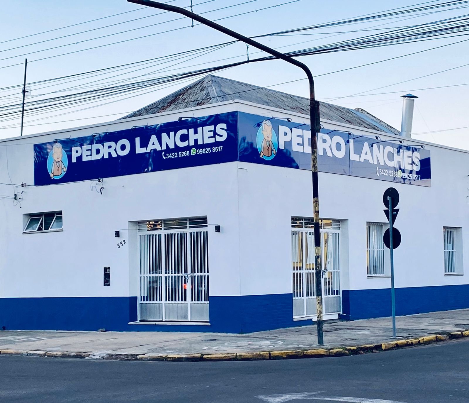 De um simples trailer para um espaço campeiro de respeito: a história do lanche que marca a querência continua com a mesma essência que o finado Pedro deixou de herança