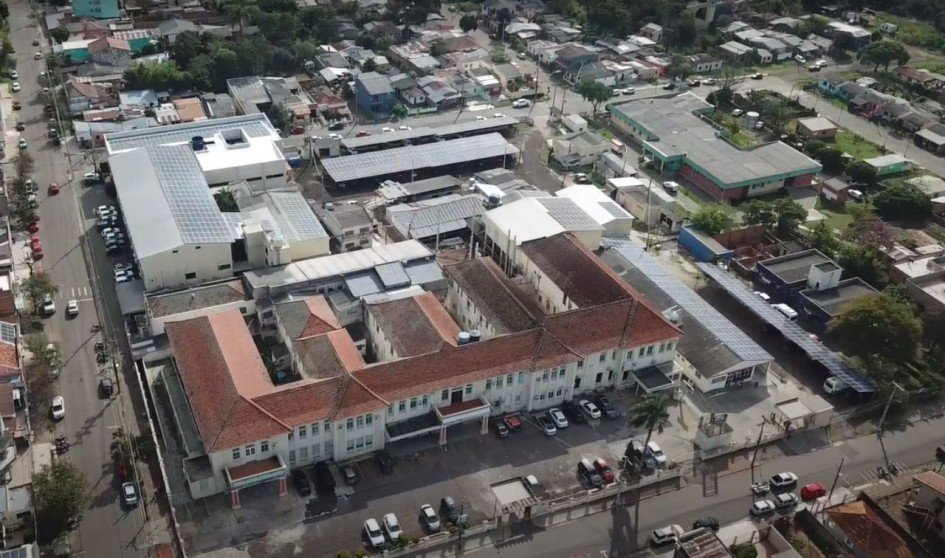 Do bolicho da saúde na Fronteira Oeste, hospital que cuida de 450 mil viventes recebe apoio pesado do governo do Estado para qualificar atendimento e estrutura