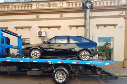 Nas estradas que cortam nossa querência alegretense, nem sempre o que parece errado tem má intenção por trás - veículo com valor sentimental acabou no guincho