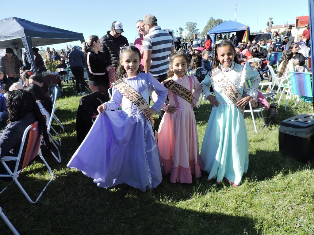 Encontro homenageia o centenário de Darcy Fagundes e os 70 anos do Grande Rodeio Coringa com chimarrão bom e música de primeira na querência alegretense