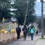 Escolas do município e do estado recebem a criançada depois de uma paradinha pra tomar um mate e descansar as ideias