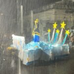 Nem a água que desabou dos céus foi capaz de apagar o fogo da tradição quando a gurizada mostrou a fibra da nossa gente nos Festejos Farroupilhas 2025