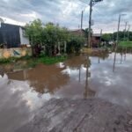Com o Ibirapuitã já mostrando os dentes a 4 metros acima do normal, os gaudérios da Defesa Civil estão de prontidão para socorrer os viventes afetados pela enchente que castiga nossa querência