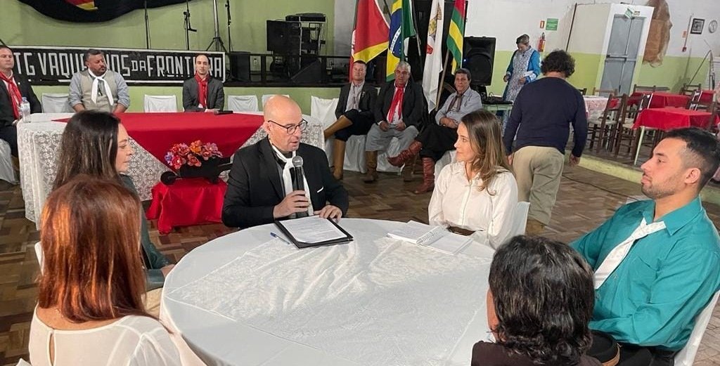 Na querência da 3ª Capital Farroupilha, a lei e a tradição gaúcha dão-se as mãos em evento que promete versos e sentenças ao pé do fogo