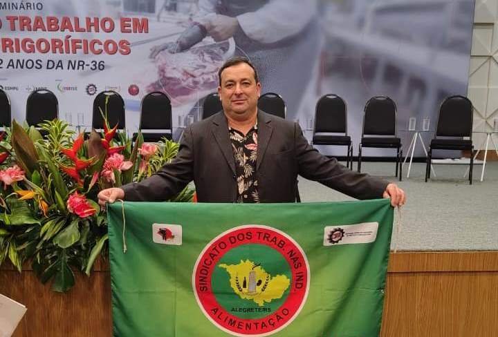 Do pampa gaúcho até Floripa, sindicalista da nossa querência leva a voz dos trabalhadores da carne numa peleia que promete esquentar mais que fogo de churrasco