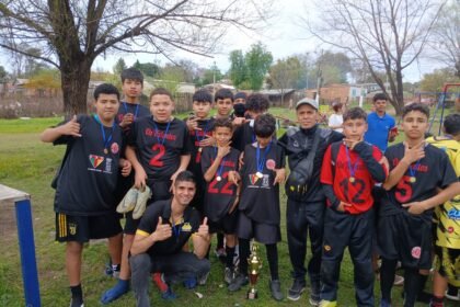 Nos campos de Alegrete, a peonada mirim mostrou que o futebol de base da nossa querência segue formando craques com a força do minuano