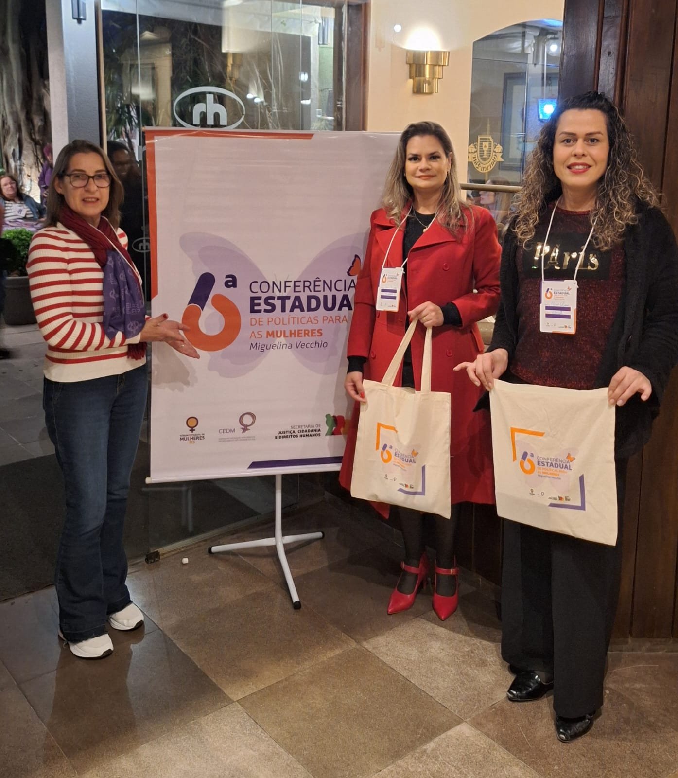 Do coração da fronteira oeste para o grande evento em Porto Alegre, nossas chinoquinhas mostram que mulher alegretense tem voz e vez no cenário gaúcho