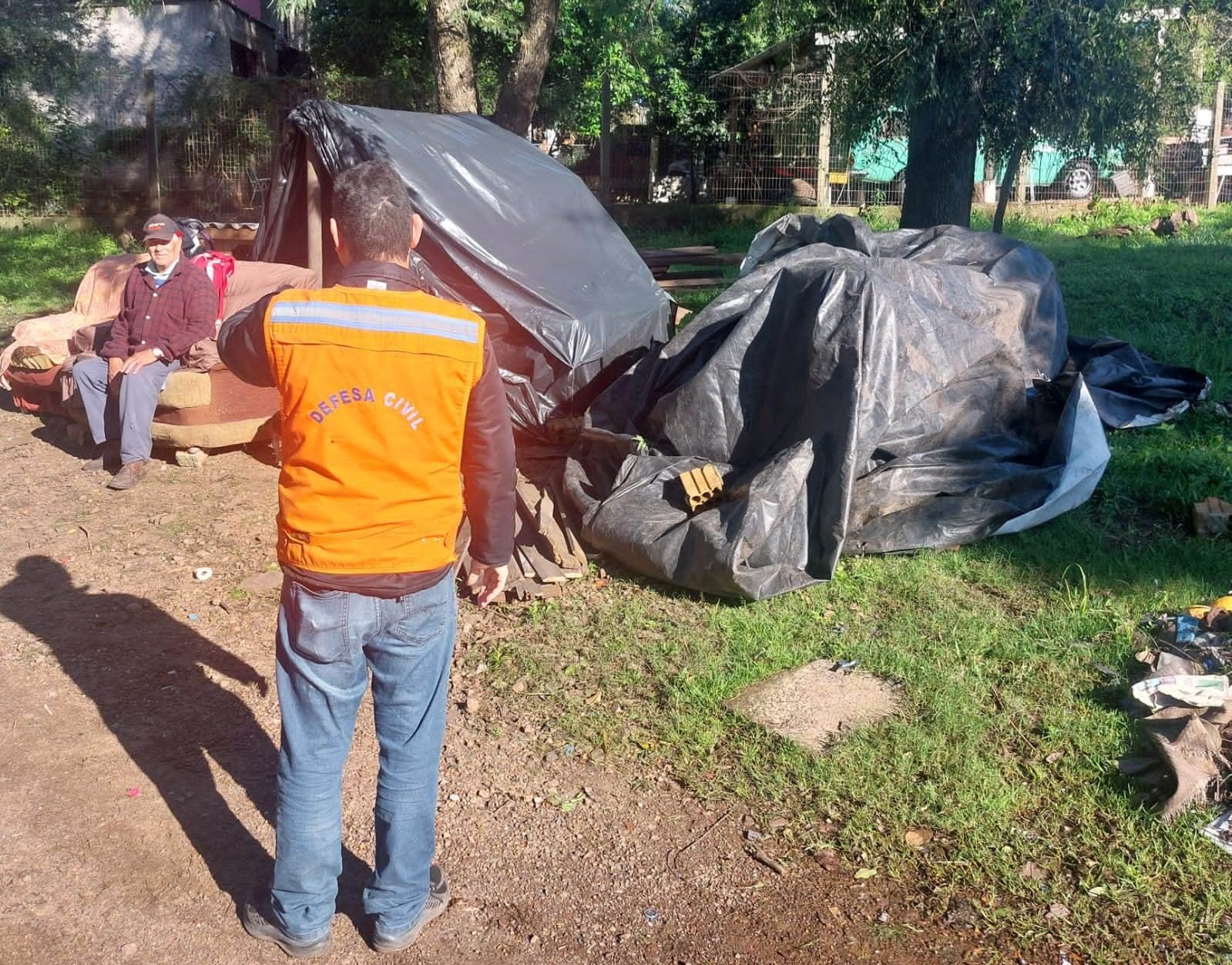 Na querência das águas revoltas, o velho Ibirapuitã mostrou sua força e obrigou famílias a abandonar seus pagos na Vila Nova e Santo Antônio