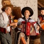 Grupo alegretense lança clipe inspirado num cavalo bagual de venta rasgada que virou musa campeira em pleno Mês Farroupilha