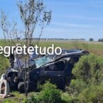 Na estrada que corta nossa querência, entre Alegrete e Uruguaiana, um sinistro de respeito mostrou que até nos momentos de perigo, a fé gaúcha segue firme como guarda-mangueira em rodeio
