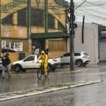 Depois de um início de semana molhado que deixou a campanha mais verde que alfafa nova, o minuano traz o sol de volta pra secar as bombachas dos alegretenses