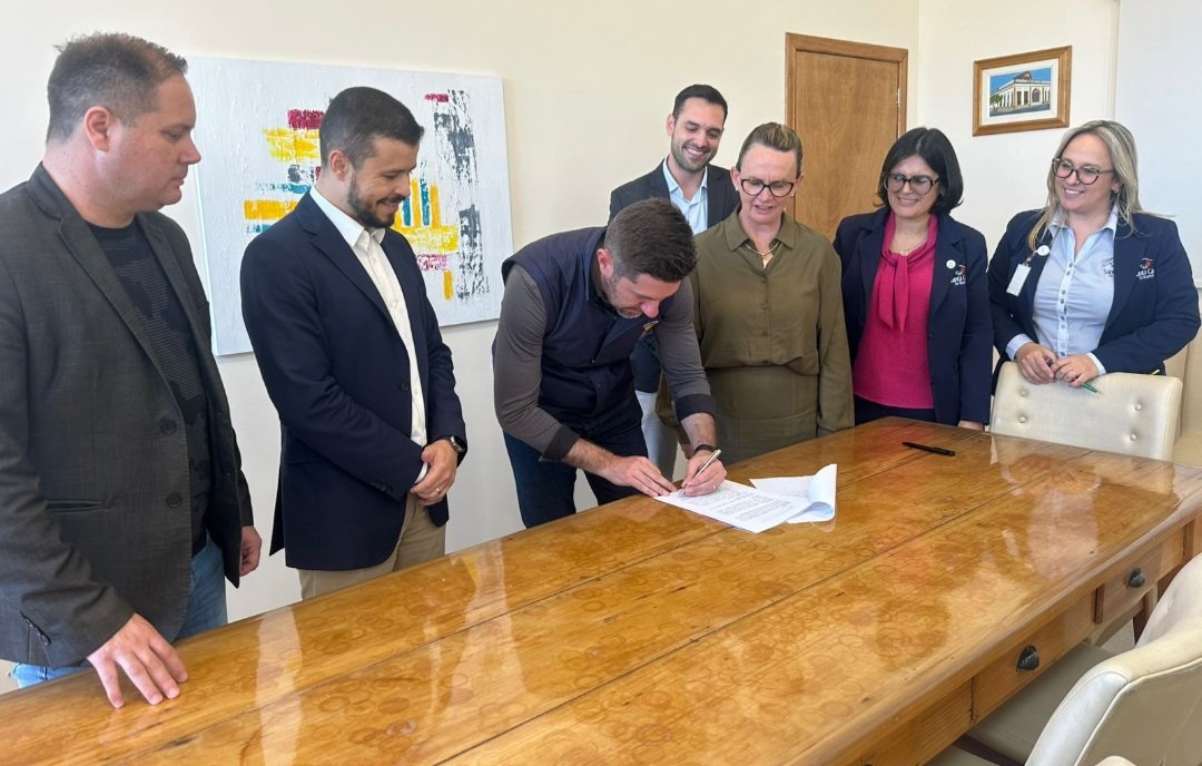 De madrugada ou com o sol queimando, os viventes alegretenses agora contam com uma tecnologia de ponta que nem em Porto Alegre se encontra em todo canto