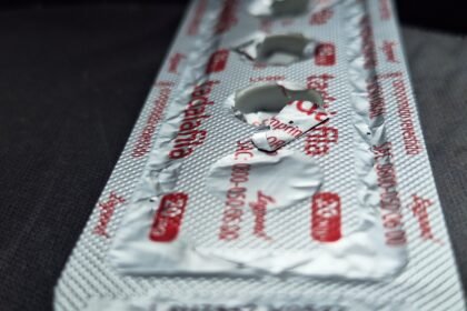 De Alegrete para todo Rio Grande, um alerta sobre os 'remedinhos milagrosos' que podem trocar a promessa de folia por uma carreta na emergência do hospital