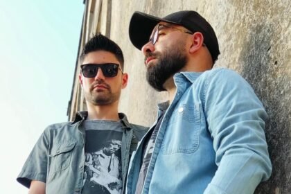 Lá das terras do Ibirapuitã, um duo que faz a música gaúcha mais rica que churrasco de domingo, está na peleia por um lugar ao sol entre os talentos do Rio Grande.