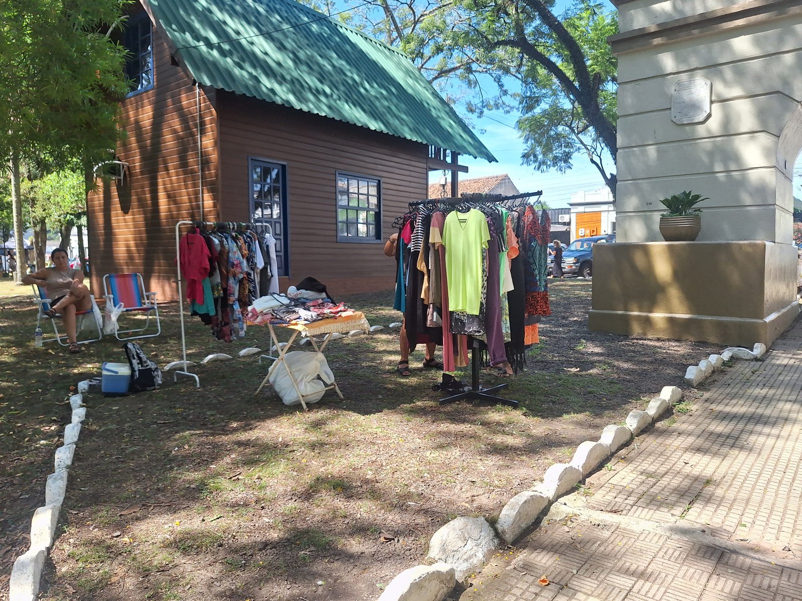 Como diz o ditado na nossa querência: 'Vacinar é mais que cuidar, é um ato de amor gaúcho' - campanha busca guri e prenda com menos de 15 anos pra deixar a caderneta em dia