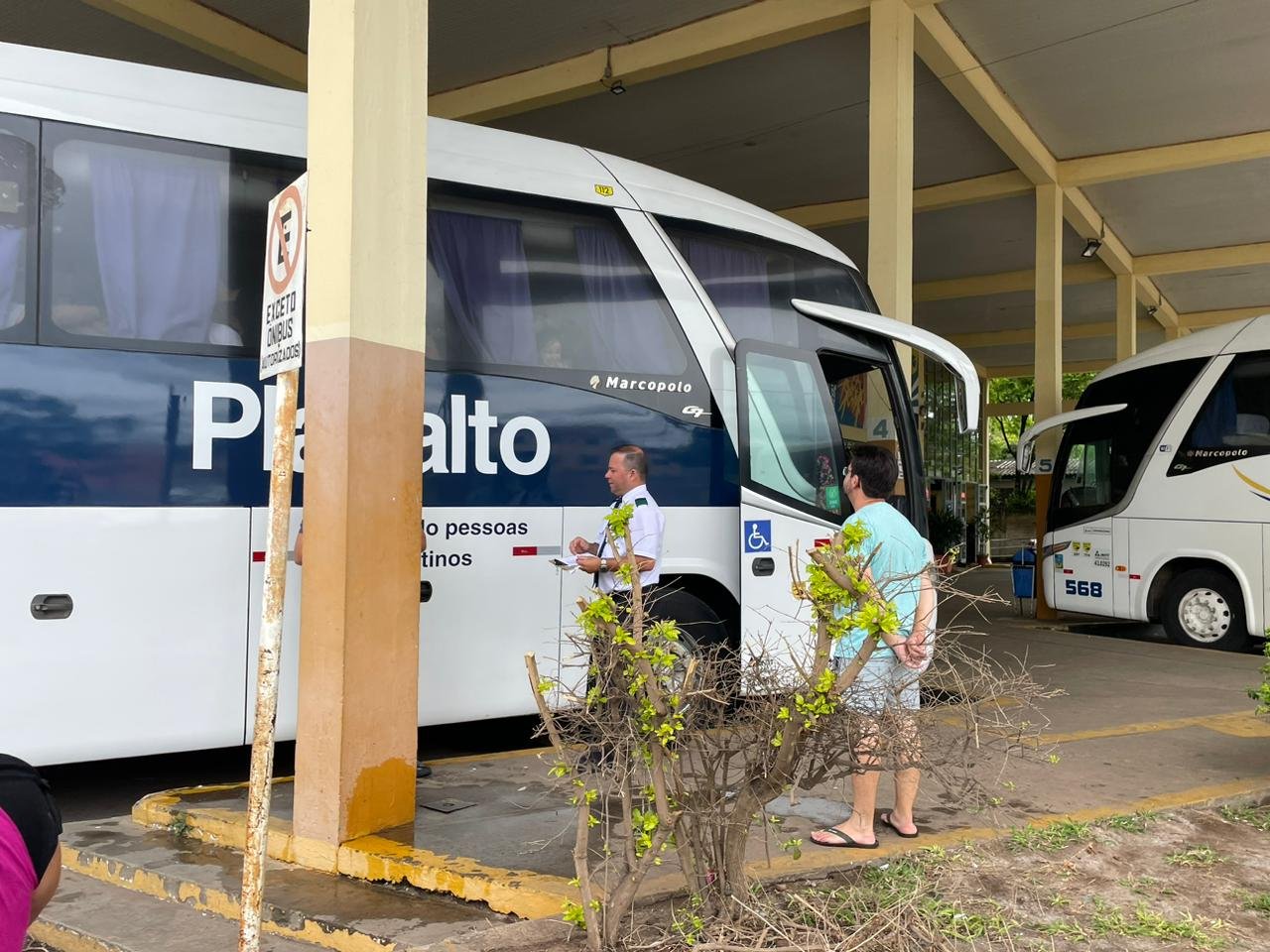 Tchê! A estação rodoviária da nossa querência tomou uma decisão que mexe com quem precisa cruza as fronteiras rumo a São Francisco de Assis e Manoel Viana - um causo que tá dando o que falar entre os viajantes da região