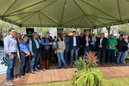 De sol nascente a discursos firmes como estribo de campeiro, a Expofeira reuniu o que há de melhor na querência - e provou que nossa tradição é mais forte que o minuano