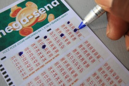 Buenas, povo alegretense! A sorte anda campeando por estas bandas da fronteira oeste, e uma bolada mais gorda que novilho premiado pode mudar a vida de qualquer vivente do nosso pago.