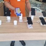 Buenas, vivente! Nesta quinta-feira (30), nossa querência homenageia os 2.900 heróis que giram a roda do comércio alegretense - mais trabalhadores que cusco em dia de feira!