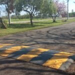 Encruzilhada que dava mais medo que touro brabo finalmente recebe quebra-molas após comunidade gaudéria não arriar a bandeira da segurança