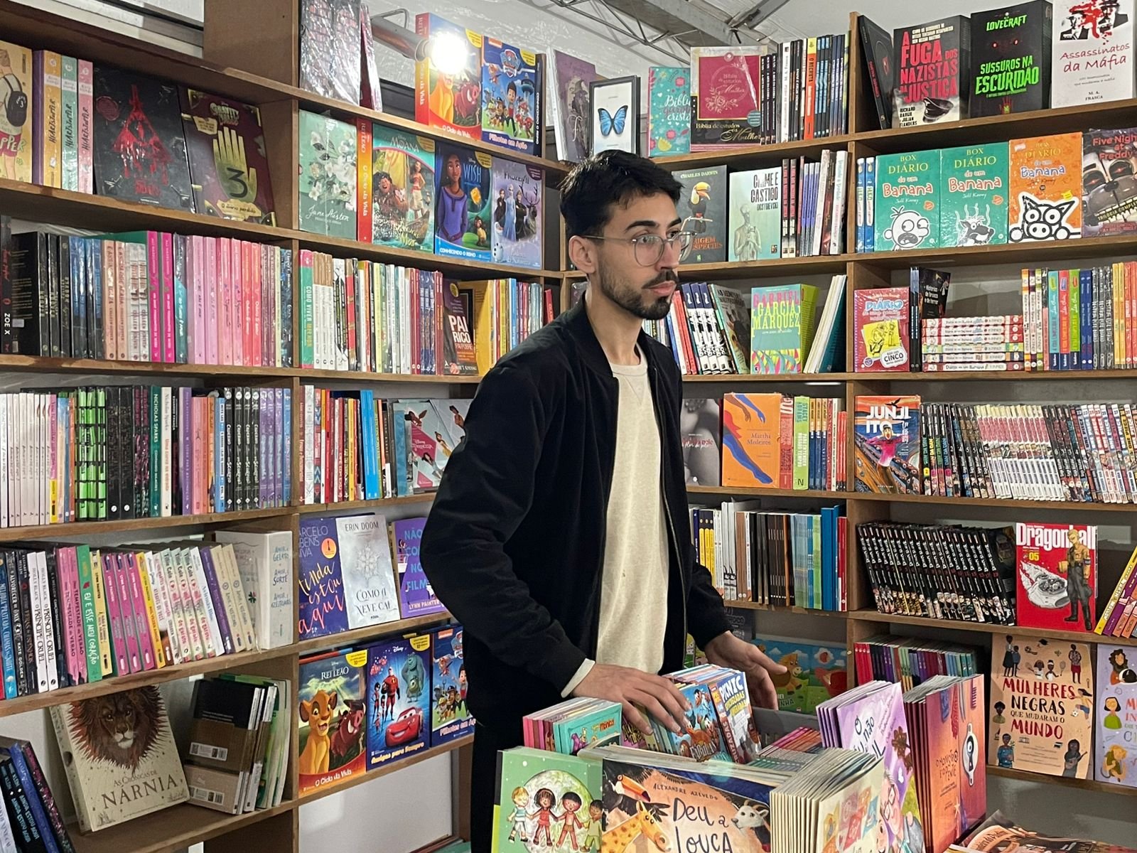 Expositor da Editora Coralina revela que Alegrete atrai editoras de todo Estado com seu povo apaixonado por leitura