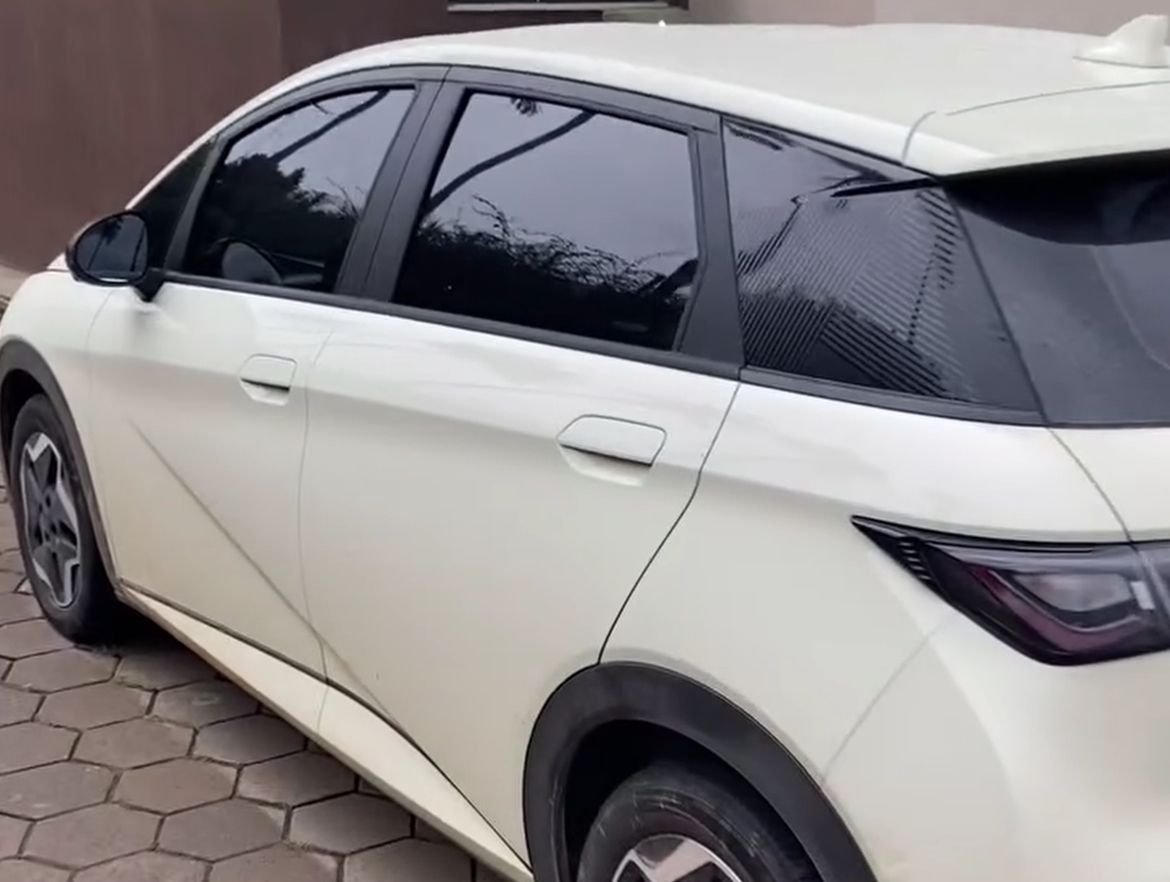 A querência alegretense já recebe os modernos veículos que vêm conquistando gaudérios de toda estirpe - de motoristas de aplicativo a aposentados