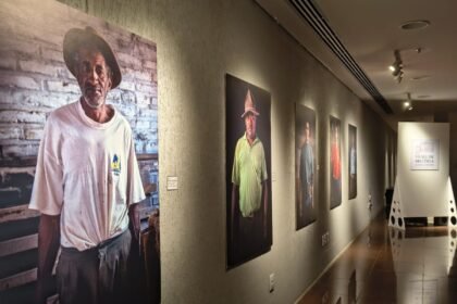 De bombacha a laço, o filho da terra Fábio Mariot capturou a essência dos gaudérios em mais de 60 estâncias da nossa querência - agora suas lentes encantam a capital