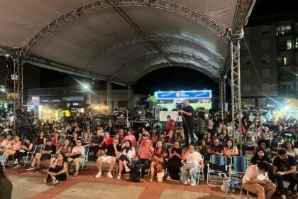 No coração da Fronteira Oeste, Alegrete ferve com a festa da música que já virou tradição mais esperada que rodeio em dia de domingo