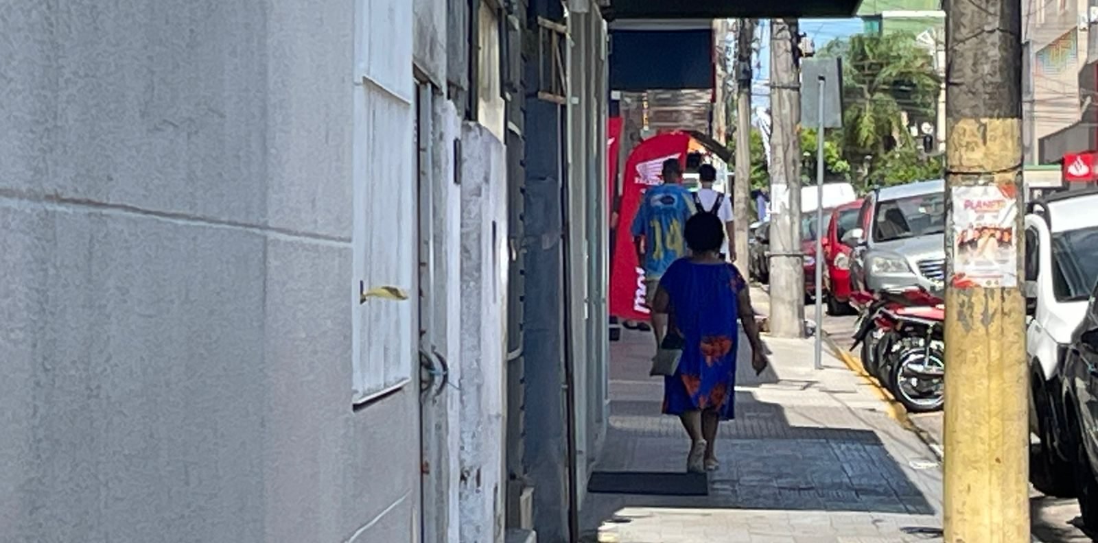 Querência alegretense é abraçada por temperatura de rachar tronqueira enquanto viventes buscam escape da quentura que antecipa o verão nas terras do Baita Chão